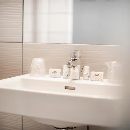 Mini-hôtel Madar Café Restaurant Zum Fürsten 2*