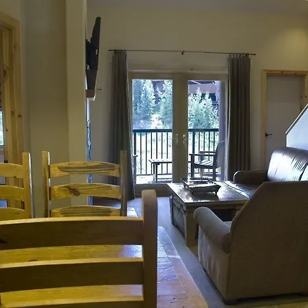 Herberg Madar Cafe Restaurant Zum Fuersten