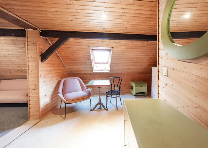 Herberg Madar Cafe Restaurant Zum Fuersten 2*