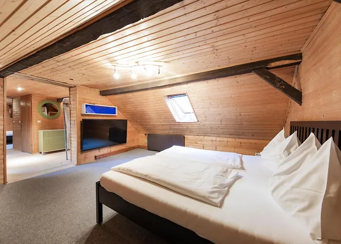 Herberg Madar Cafe Restaurant Zum Fuersten Melk