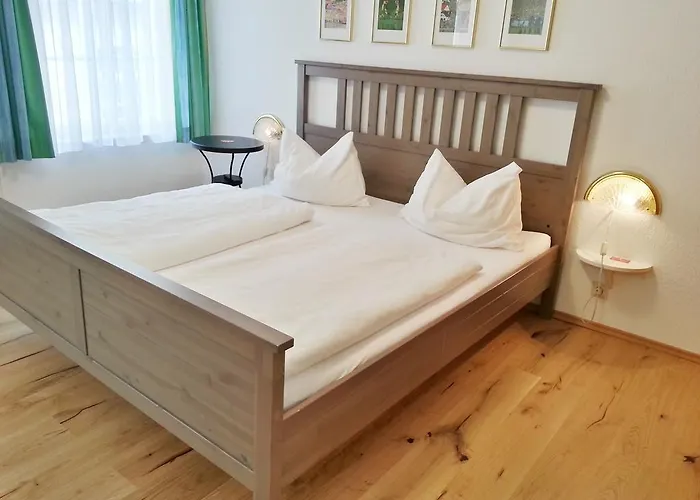 Madar Cafe Restaurant Zum Fuersten Herberg 2*