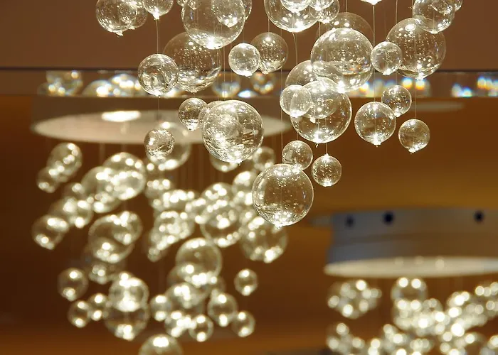 Madar Cafe Restaurant Zum Fuersten 2*