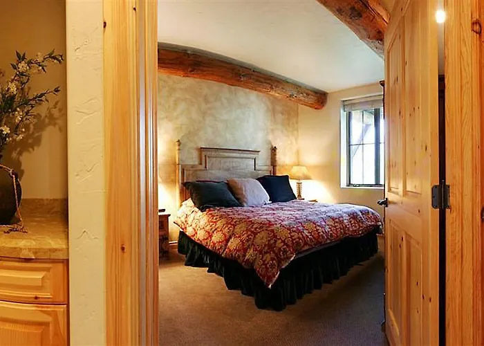 Madar Cafe Restaurant Zum Fuersten 2*