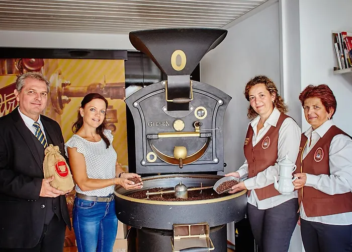 Herberg Madar Cafe Restaurant Zum Fuersten Melk