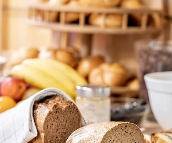 Madar Cafe Restaurant Zum Fuersten Herberg Melk